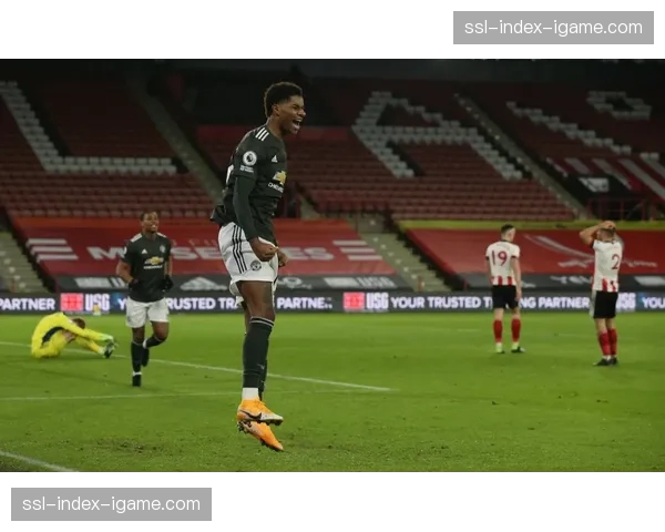 从0-2到3-2：复盘曼联客场逆转维拉的战术调整与关键换人