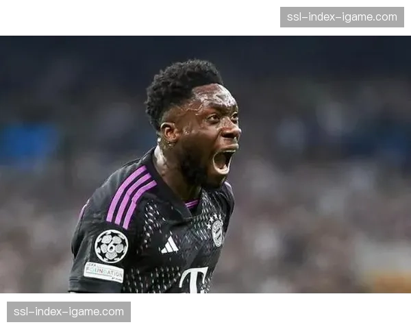 传闻：拜仁就续约事宜与阿方索·戴维斯经纪人展开谈判