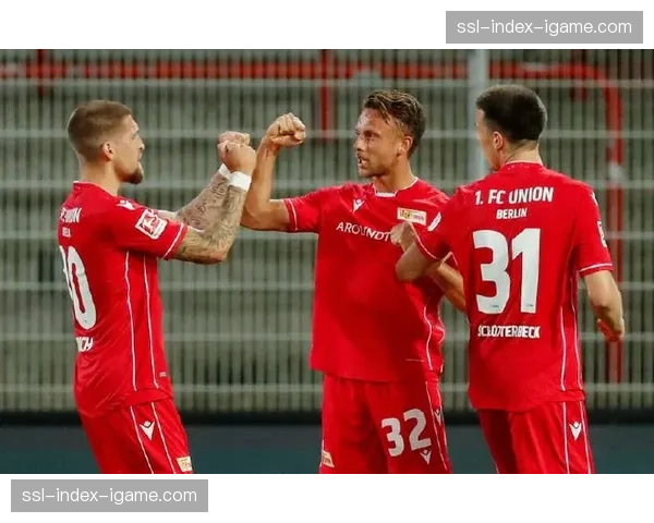 法兰克福1-0柏林联合，主队凭借坚韧的低位防守拿下关键三分